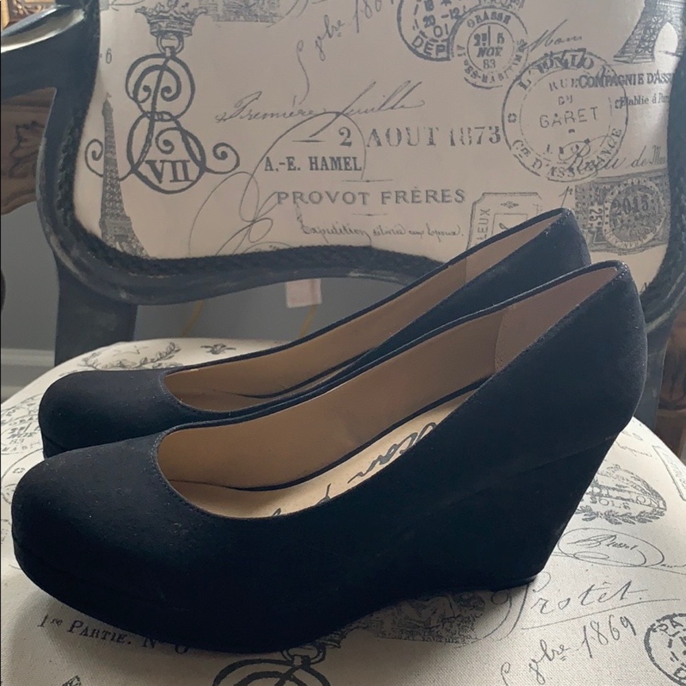 American Rag wedges sz 9